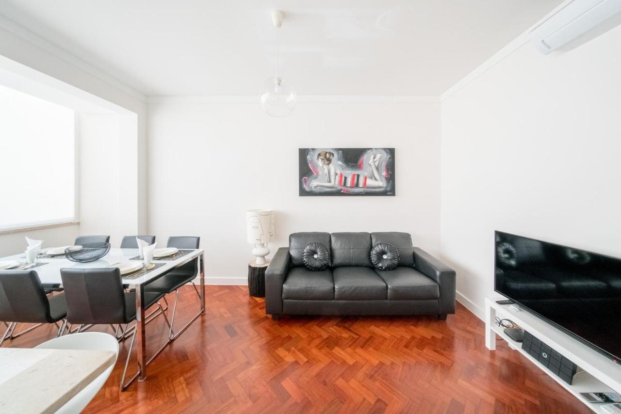 Central Family And Executive Apartment リスボン エクステリア 写真