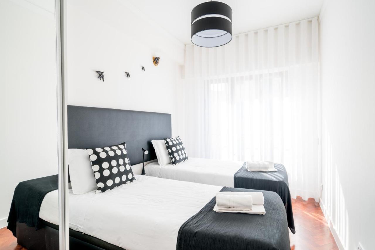 Central Family And Executive Apartment リスボン エクステリア 写真