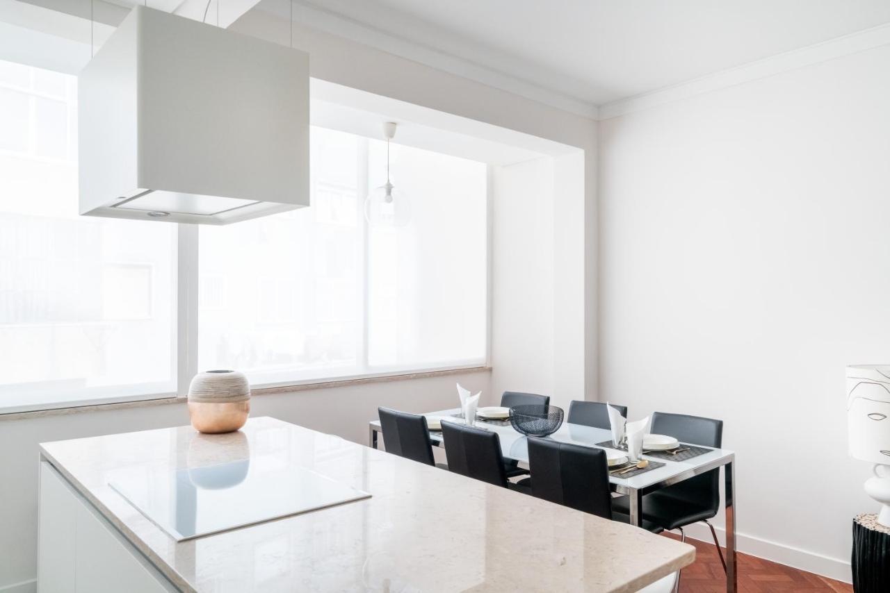 Central Family And Executive Apartment リスボン エクステリア 写真