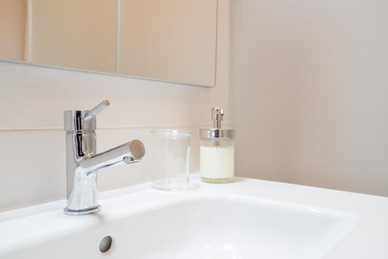 Central Family And Executive Apartment リスボン エクステリア 写真